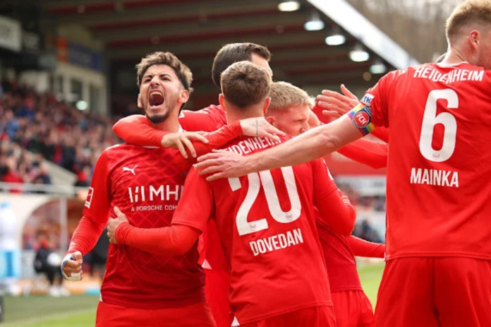 Heidenheim chega com vontade e traz uma vantagem significativa: o meia Paul Wanner, jovem de 18 anos que tem se revelado um jogador cheio de talento. Imagem: Alemanha FC