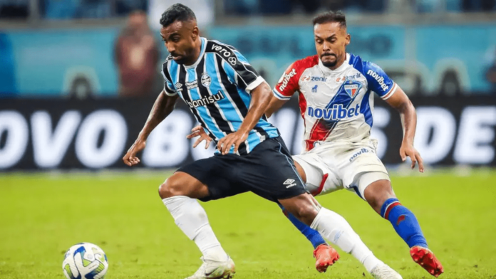 Palpite Grêmio x Fortaleza da QGBet: Expectativa de menos de 2,5 gols no confronto. Imagem: Icon Sport